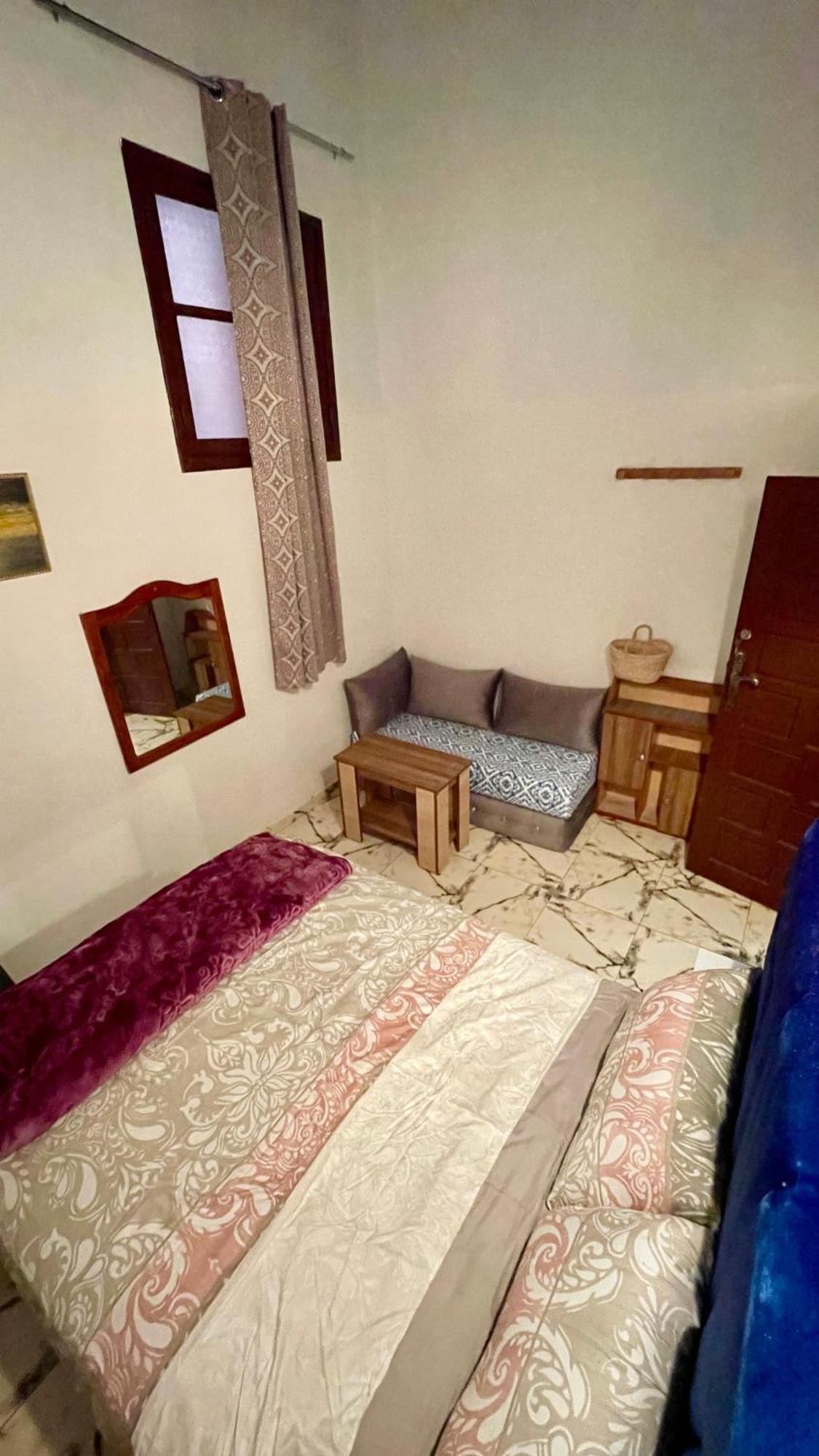 Dar Al Manzah Bed and breakfast *